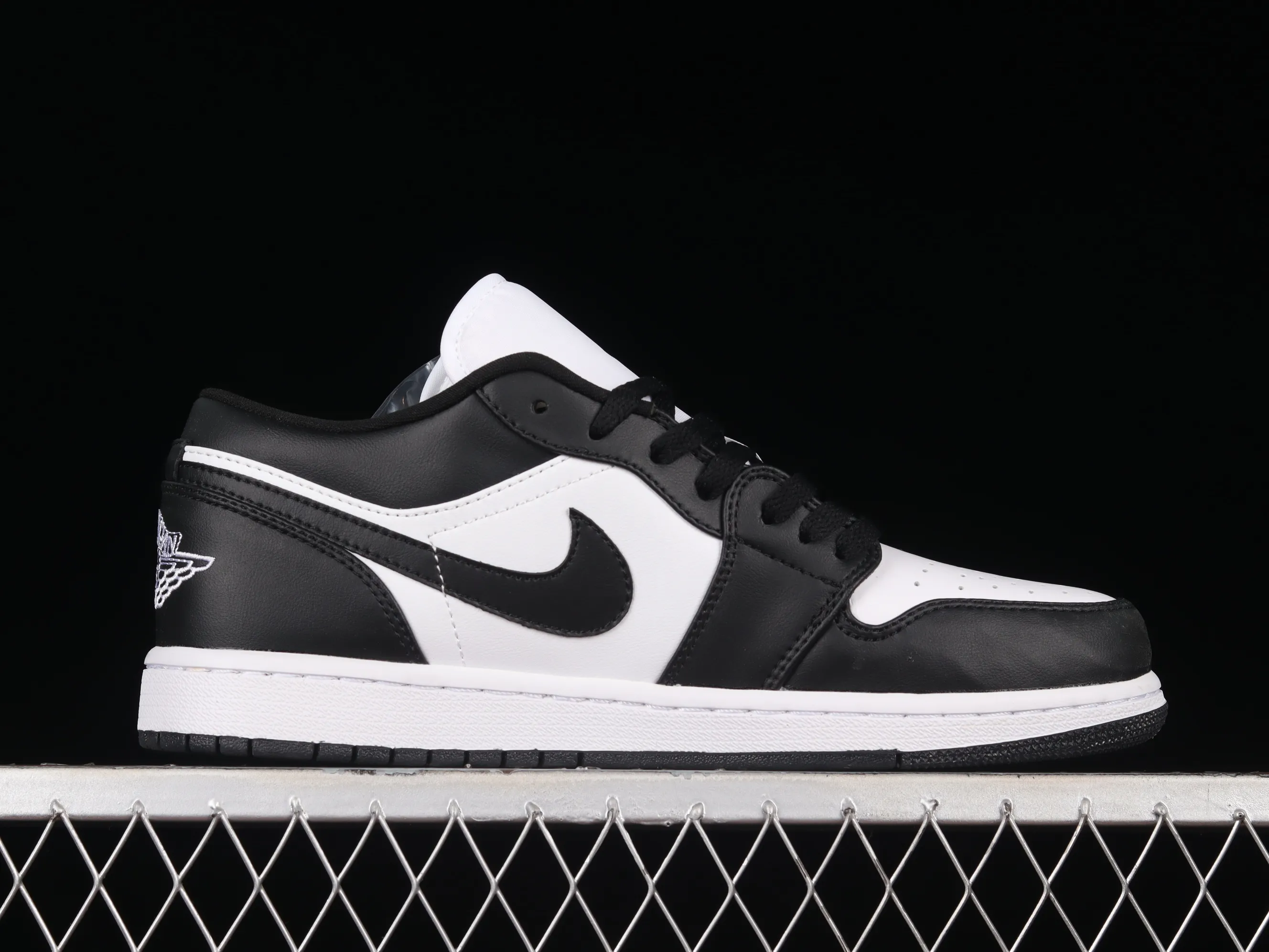 All categories Air Jordan Jordan series basketball shoes Air Jordan 1 Low Air Jordan 1 Low "Panda" AJ1 Joe 1 Panda low-top basketball shoes DC0774-101